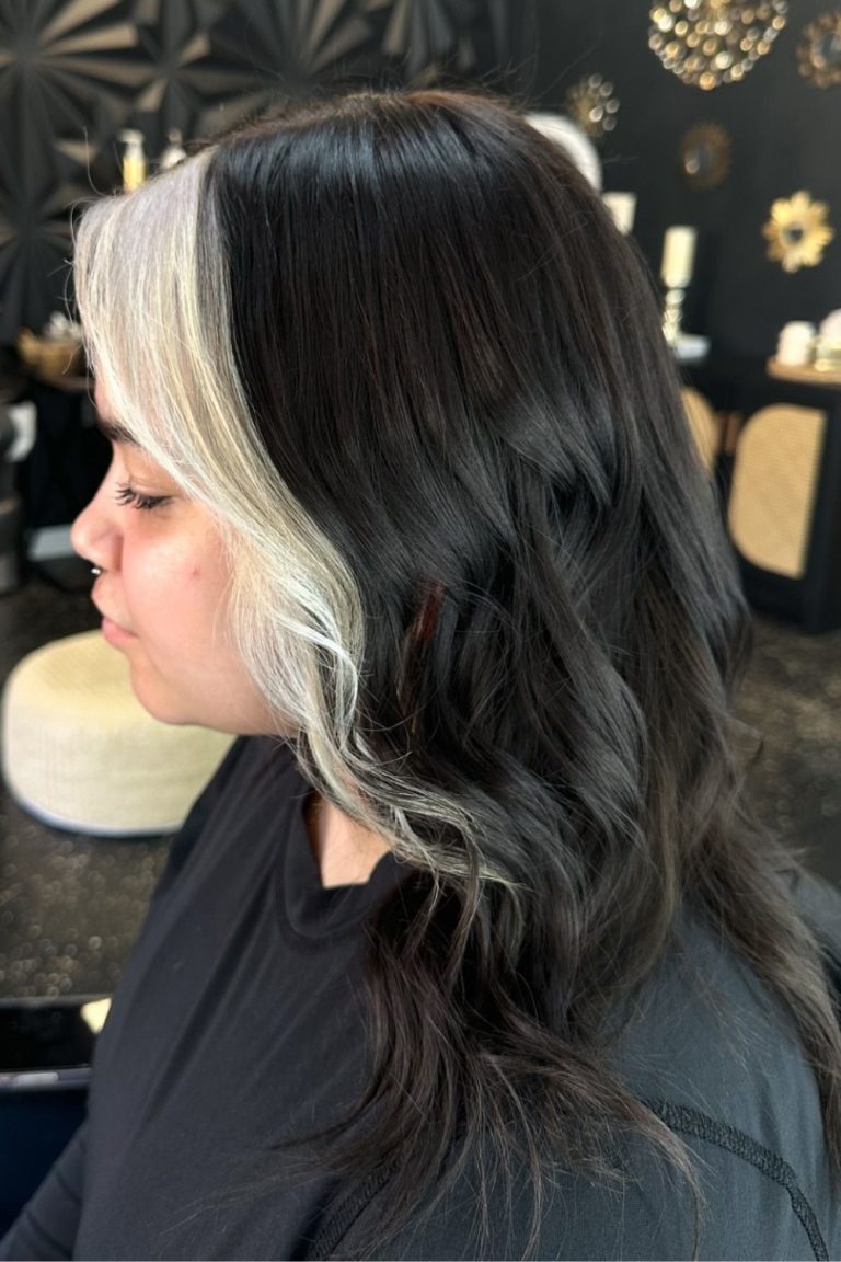 35 Colorblock Hair That Will Transform Your Look In 2025 – The Mom Beauty